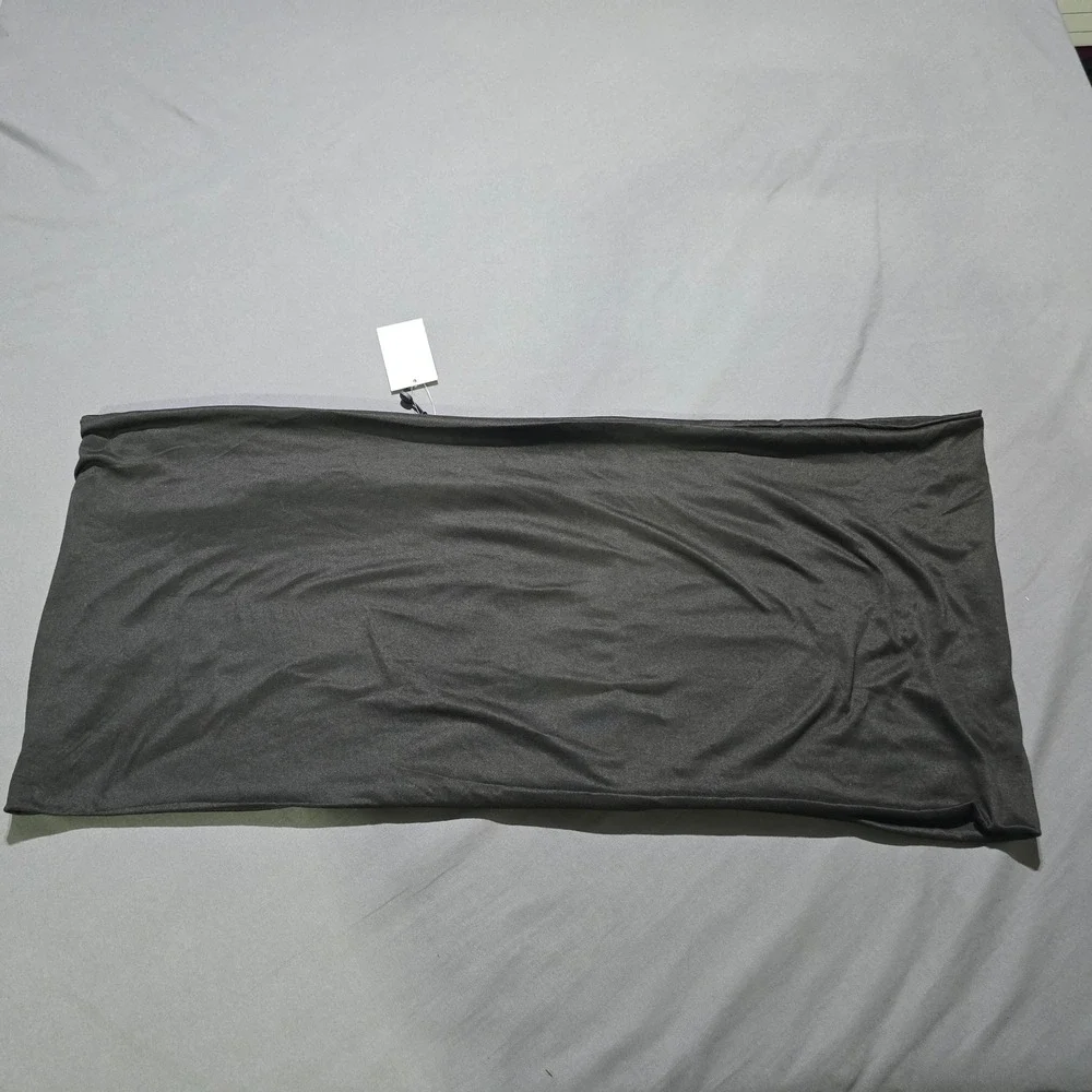 Beyond Yoga Pocket Infinity Scarf Women OS Black Hidden Zipper BEY-FF-001